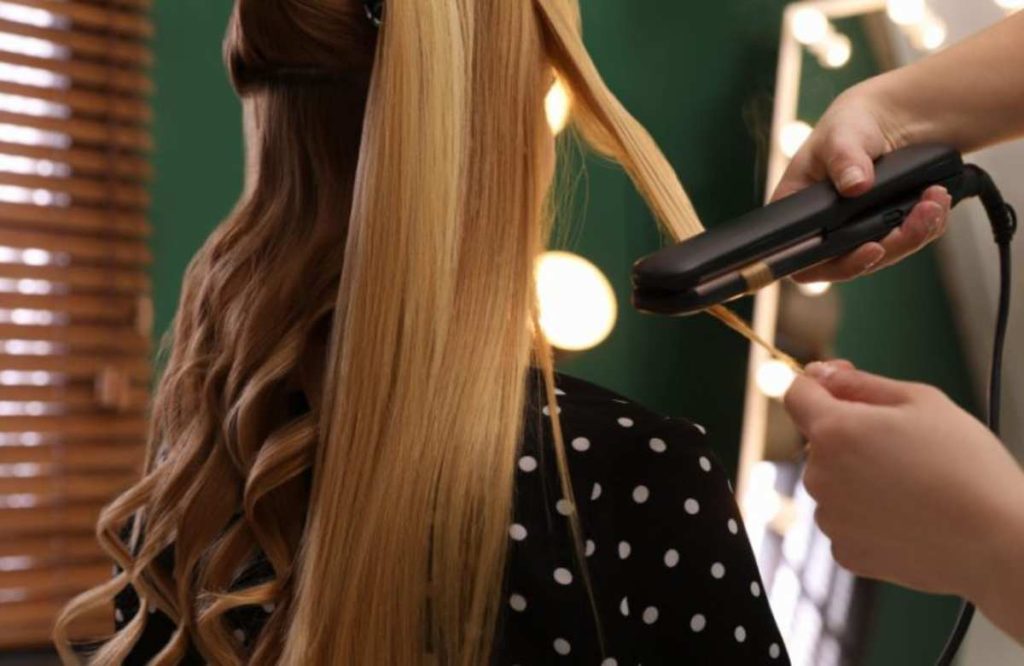 Simple Curling Tips To Make Curls Last Longer