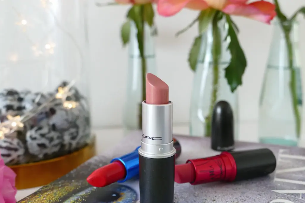 How To Keep Mac Lipstick For Long: Tips To Increase the Longevity of Lipstick
