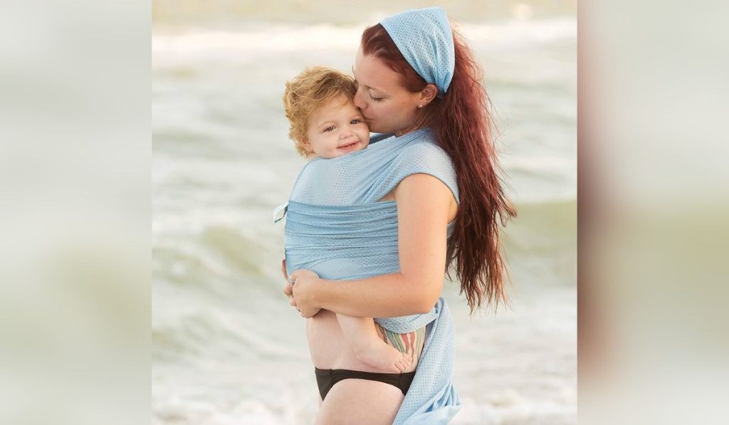 Waterproof Carrier Wrap - Beach baby essentials